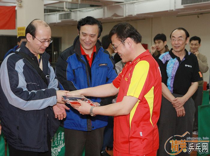 ���ܷ�����ָ�����佱����Ӣ�������Ѿ��ֲ�2009���ڹ�����Բ����Ļ��