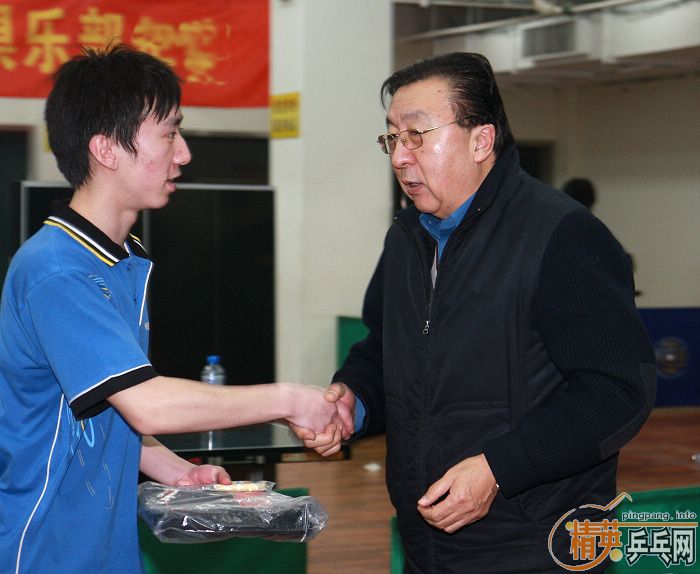 ���ܷ�����ָ�����佱����Ӣ�������Ѿ��ֲ�2009���ڹ�����Բ����Ļ��