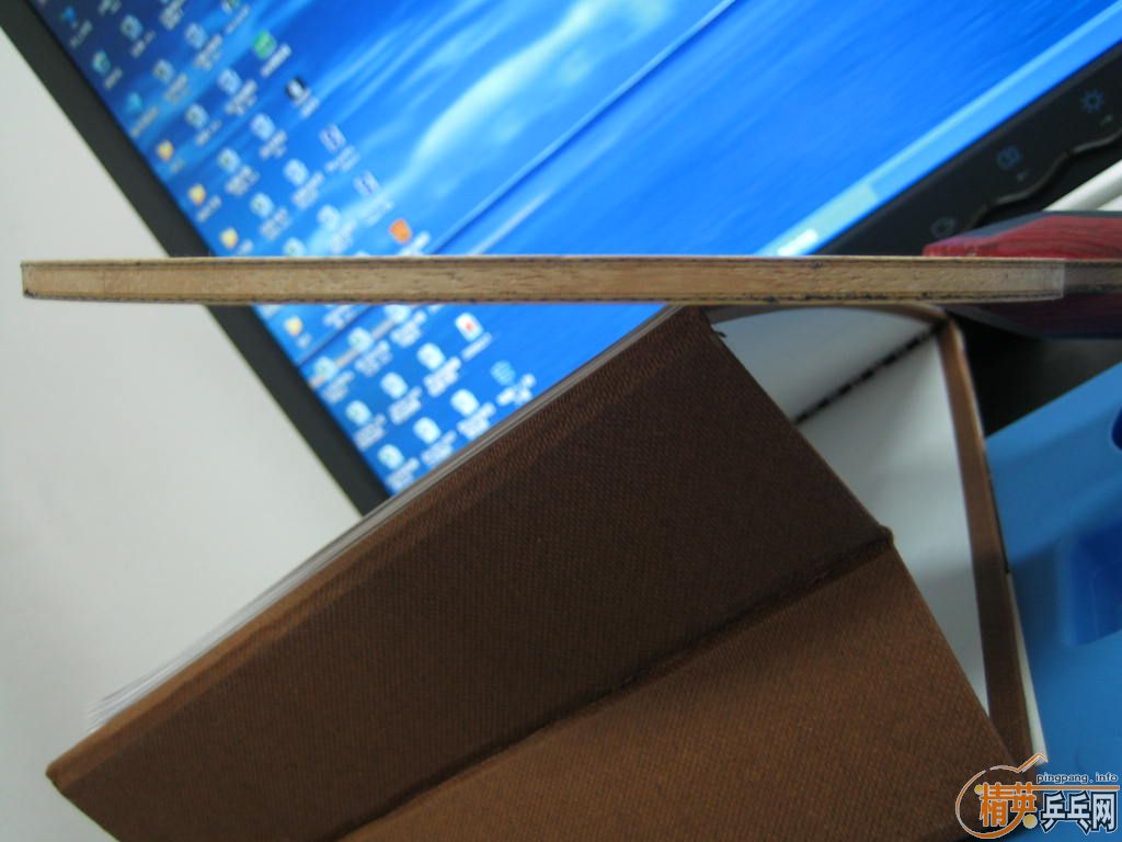 CfG776gx.jpg