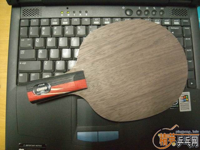 ��˹�Ͽ�̼����ֱ�壨��ɫ��ͼ��