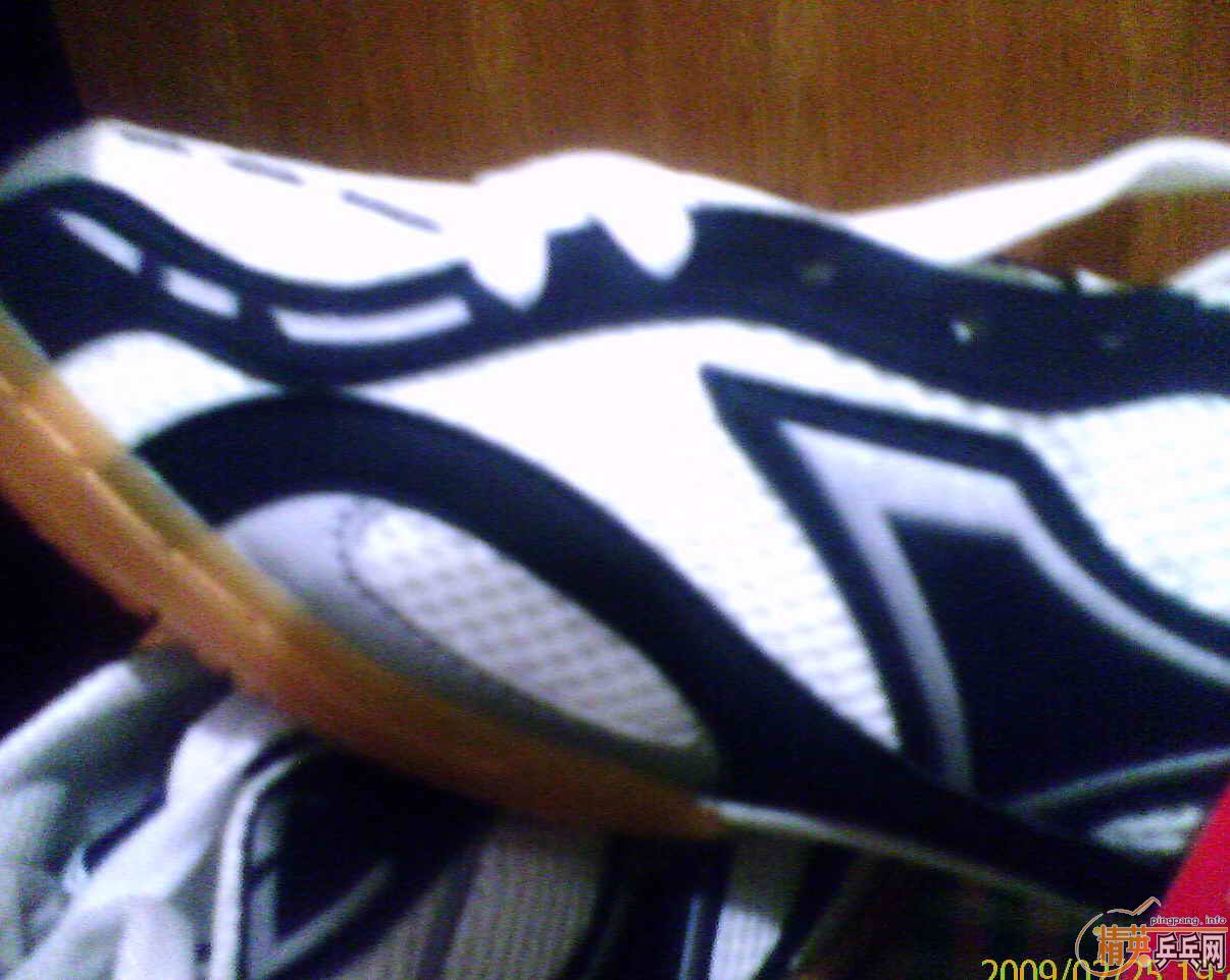 ������Ʒ˹�Ŀ�Ь  1 -50Ԫ,  2-60Ԫ     3-80Ԫ