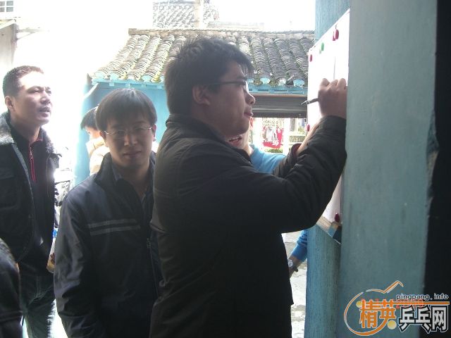 [��ͼ]��Ӣ�Ϻ�ƹ������ֲ��ڶ������֮��Ƭ�Ľ���