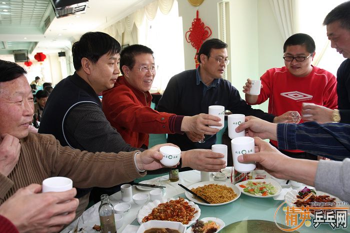 ���������뾫Ӣ�������Ѿ��ֲ�ս�Ժ���ǩԼ��ʽ¡�ؾ���