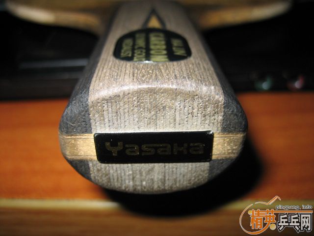 ����һ���հ���̼���ܶ��Ƕ�����ͼ��