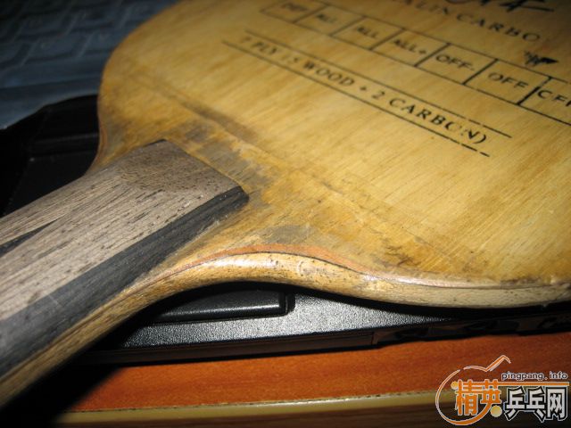 ����һ���հ���̼���ܶ��Ƕ�����ͼ��