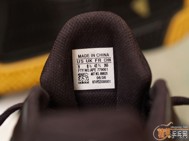 ��adidasƹ��Ь��320����ݣ��ʺ�40.5~41�Ľ�-->yanxin270ת��