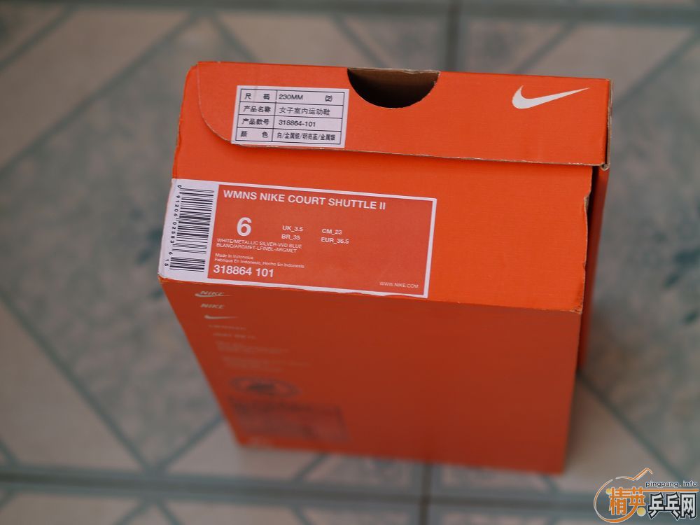��nikeƹ��Ь��Ů��һ˫����36.5�룬�ʺ�36.5~37�Ľš�300��˳�ᣡ