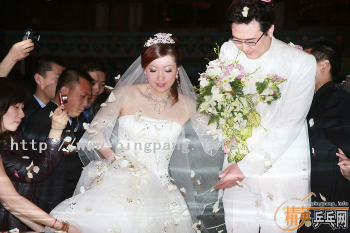 ��Ӣƹ����Ӧ���μ����ޱ��������