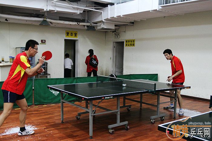 [��ͼ]��Ӣ���ӱ������Ѿ��ֲ�2009��4��26�ա���192�ڡ����ʵ