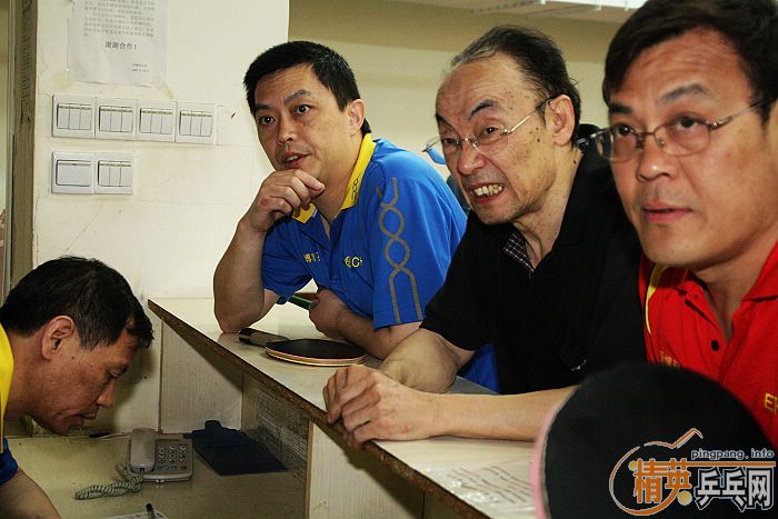 [��ͼ]��Ӣ���ӱ������Ѿ��ֲ�2009��4��26�ա���192�ڡ����ʵ