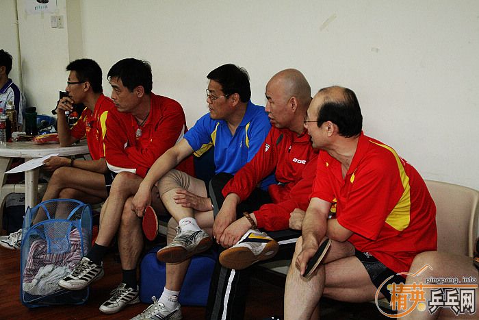 [��ͼ]��Ӣ���ӱ������Ѿ��ֲ�2009��4��26�ա���192�ڡ����ʵ