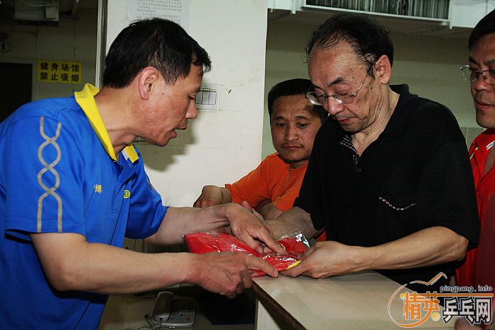 [��ͼ]��Ӣ���ӱ������Ѿ��ֲ�2009��4��26�ա���192�ڡ����ʵ