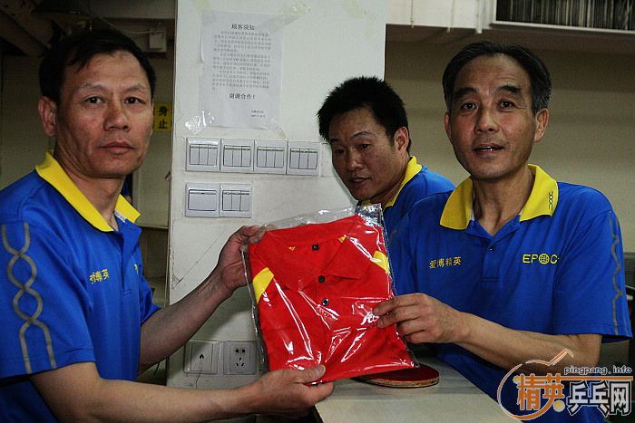 [��ͼ]��Ӣ���ӱ������Ѿ��ֲ�2009��4��26�ա���192�ڡ����ʵ