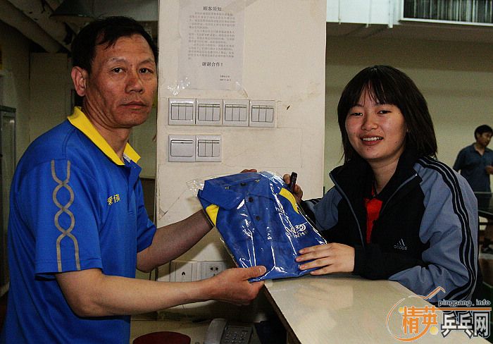 [��ͼ]��Ӣ���ӱ������Ѿ��ֲ�2009��4��26�ա���192�ڡ����ʵ