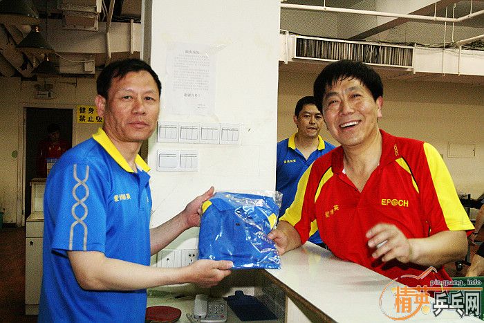 [��ͼ]��Ӣ���ӱ������Ѿ��ֲ�2009��4��26�ա���192�ڡ����ʵ