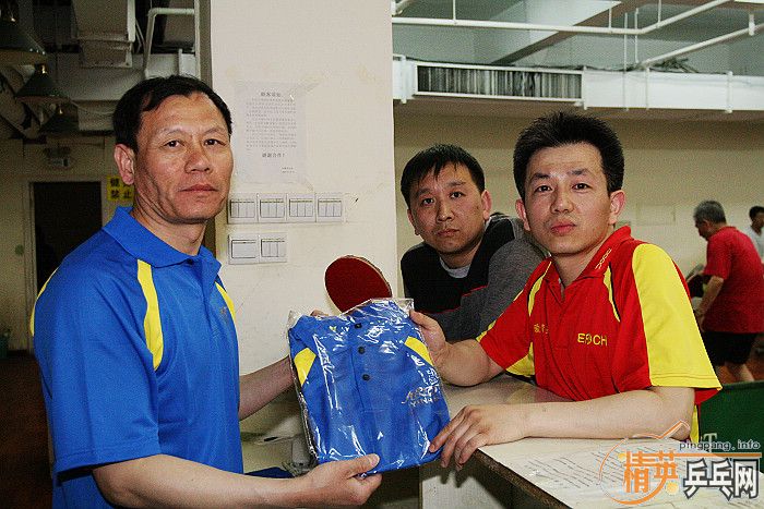 [��ͼ]��Ӣ���ӱ������Ѿ��ֲ�2009��4��26�ա���192�ڡ����ʵ