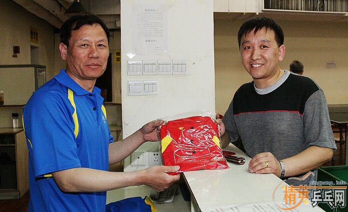 [��ͼ]��Ӣ���ӱ������Ѿ��ֲ�2009��4��26�ա���192�ڡ����ʵ