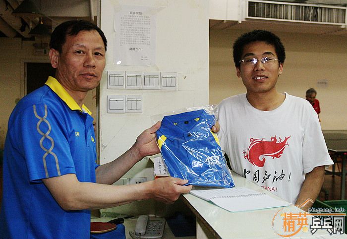 [��ͼ]��Ӣ���ӱ������Ѿ��ֲ�2009��4��26�ա���192�ڡ����ʵ