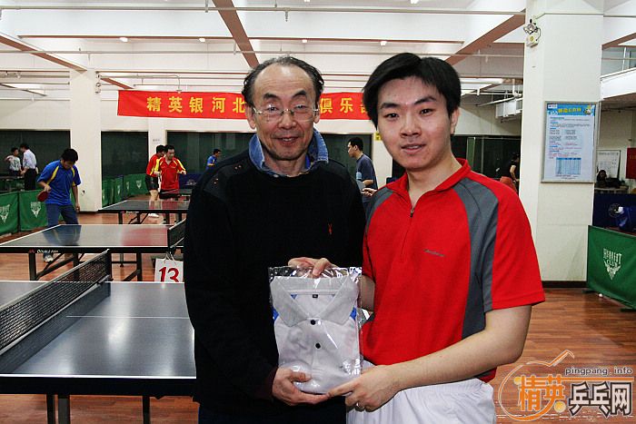 [��ͼ]��Ӣ���ӱ������Ѿ��ֲ�2009��4��26�ա���192�ڡ����ʵ