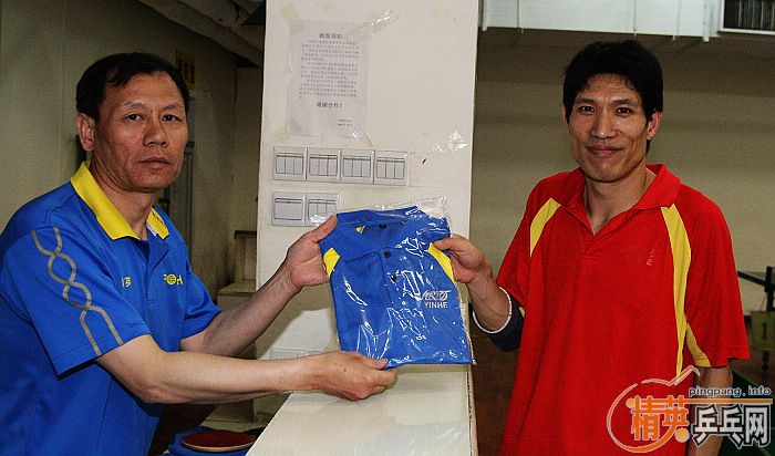 [��ͼ]��Ӣ���ӱ������Ѿ��ֲ�2009��4��26�ա���192�ڡ����ʵ