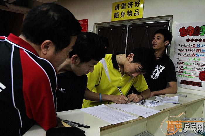 [��ͼ]��Ӣ���ӱ������Ѿ��ֲ�2009��4��26�ա���192�ڡ����ʵ