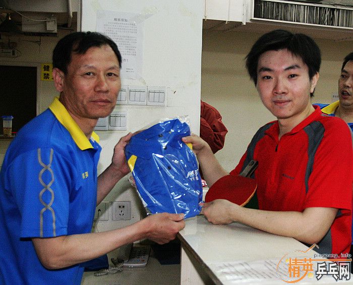 [��ͼ]��Ӣ���ӱ������Ѿ��ֲ�2009��4��26�ա���192�ڡ����ʵ