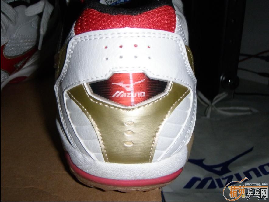 ��˫����Ũ18KM-80062,08���˰�ƹ��Ь(���)