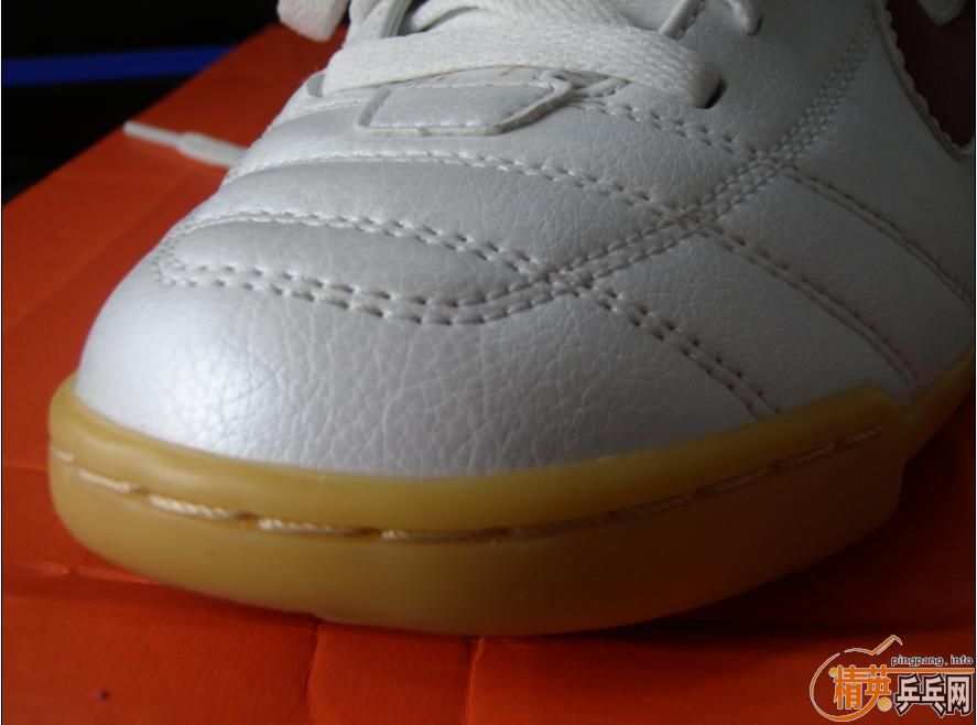 ��һ˫NIKE����Ь  120��˳�� (���)