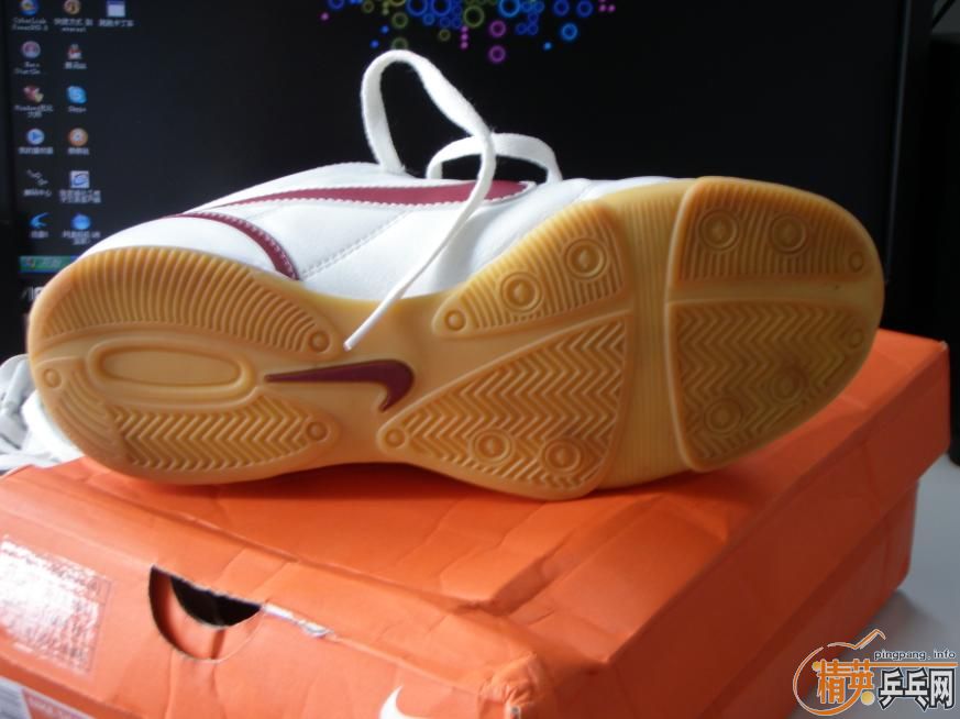 ��һ˫NIKE����Ь  120��˳�� (���)