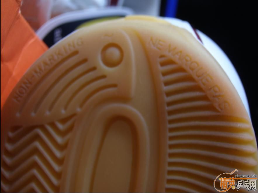 ��һ˫NIKE����Ь  120��˳�� (���)