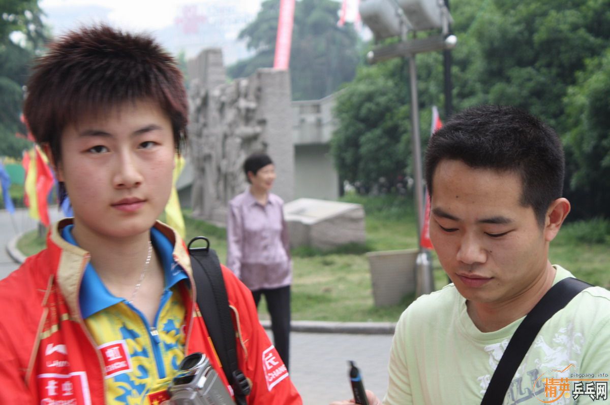 ���ޱ�ƹ�����ֳ�