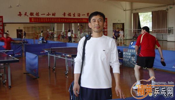 <img src="http://www.pingpang.info/bbs/UploadFile/2009-5/20095232024853966.jpg">