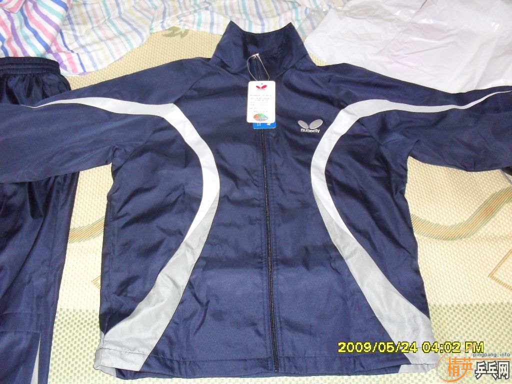 �������񽱵ĺ����˶���һ�ף���ý����װ塣