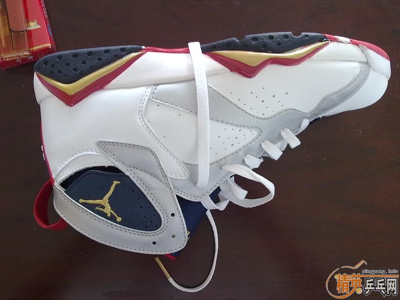 �ǵ�����Ь����Ƥ��