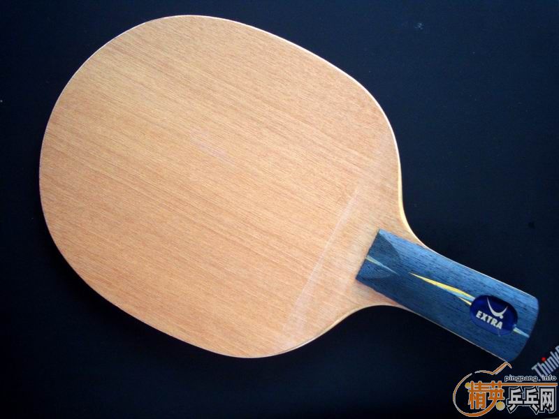 ������ɫ�µ��հ�ye