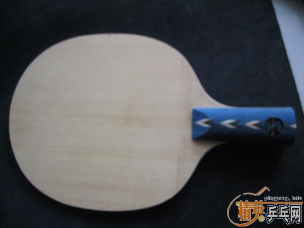 ���µ���ɫ����