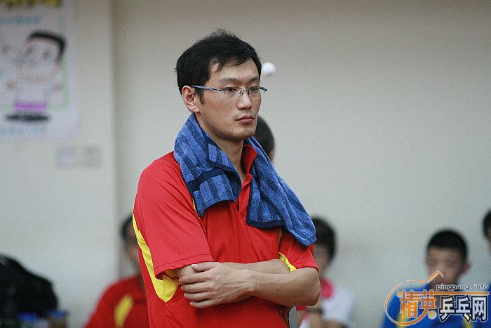 [��ͼ]��Ӣ���ӱ������Ѿ��ֲ�08-09����ܾ���(6��21��)����200�ڡ����ʵ