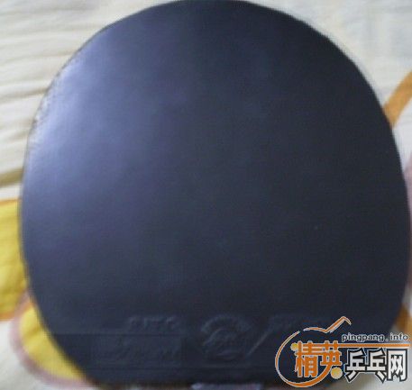 ����ɫ���׺ͺ�ɫ729-08