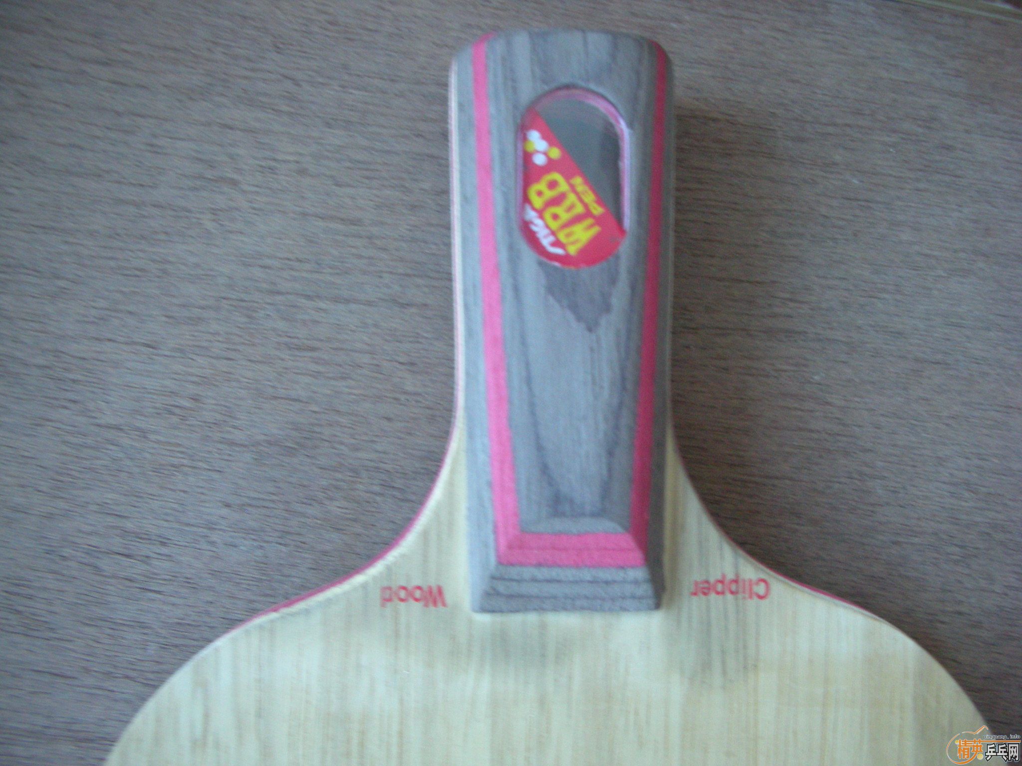 ���ճ���غ�ڡ�CL��������ۿ�������ľ