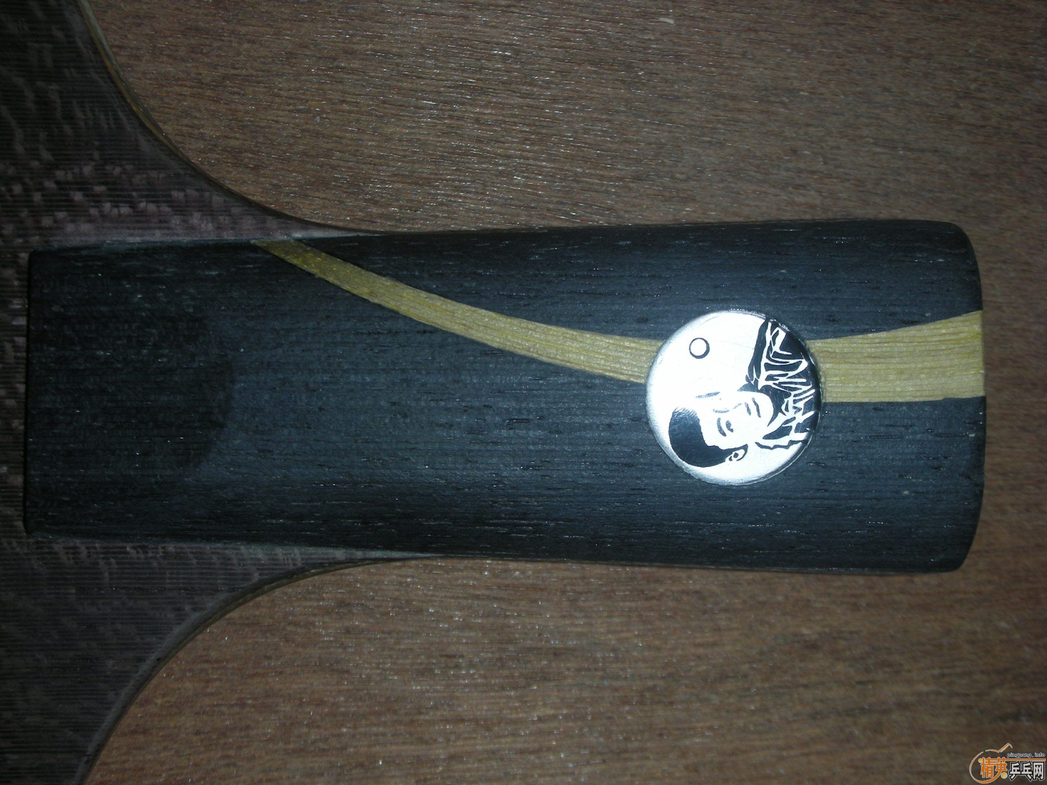 ���ճ���غ�ڡ�CL��������ۿ�������ľ