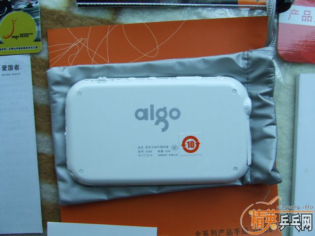 ������Ƭ�ˣ��������Ӿ���MP5��-E898(4GB)�������Ĵ�򣬻��߳�Ҳ��