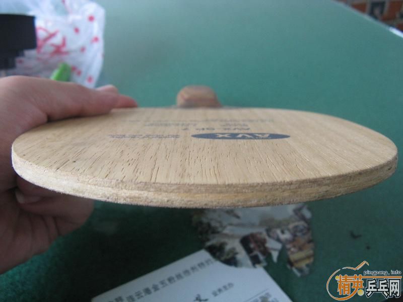 ��������˵��߼к�һ�ѽ�Ƥ���С��͵����У�����Ȥ������