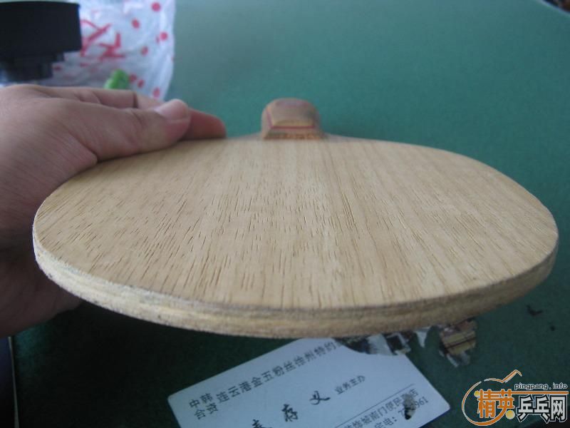 ��������˵��߼к�һ�ѽ�Ƥ���С��͵����У�����Ȥ������