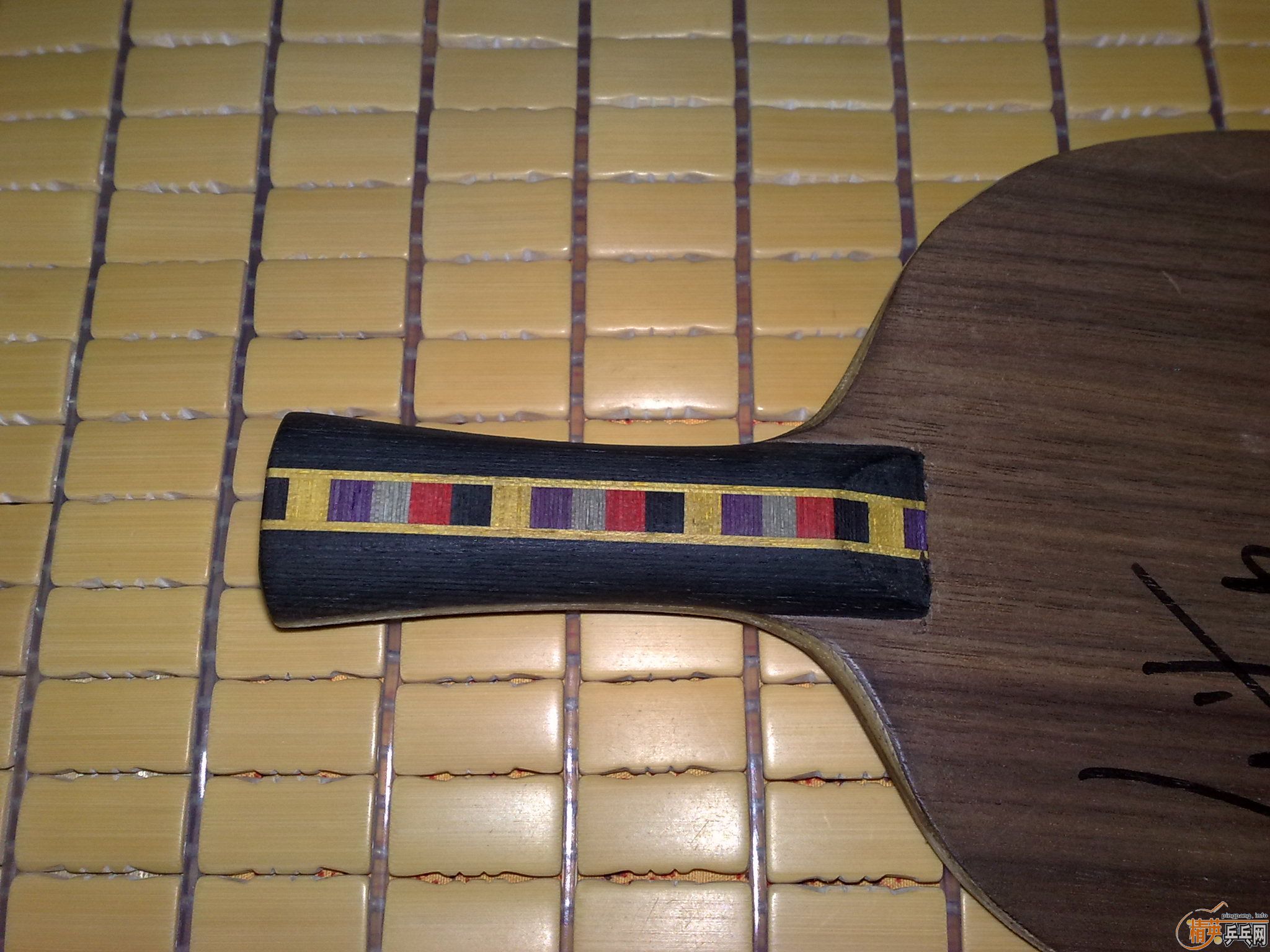 ����ʫ���ù��İ�ǡ���һ�飬����ʫ������ǩ�������棬�Ѿ�ȫ��λ��ͼ