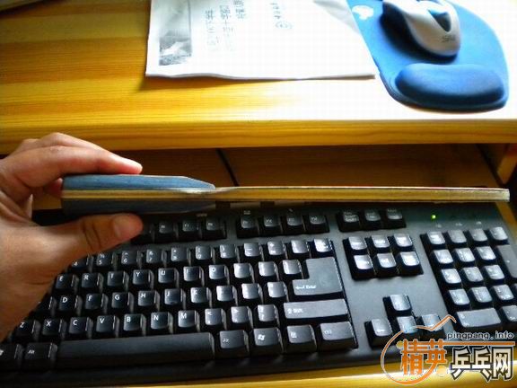 ����������7��YM