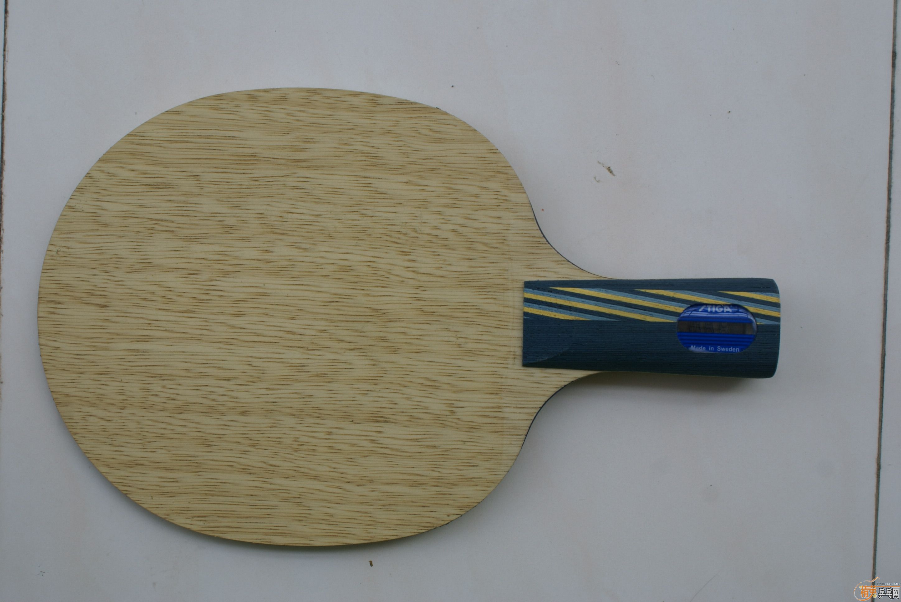 �ĺᣬ��һ��ֱ��