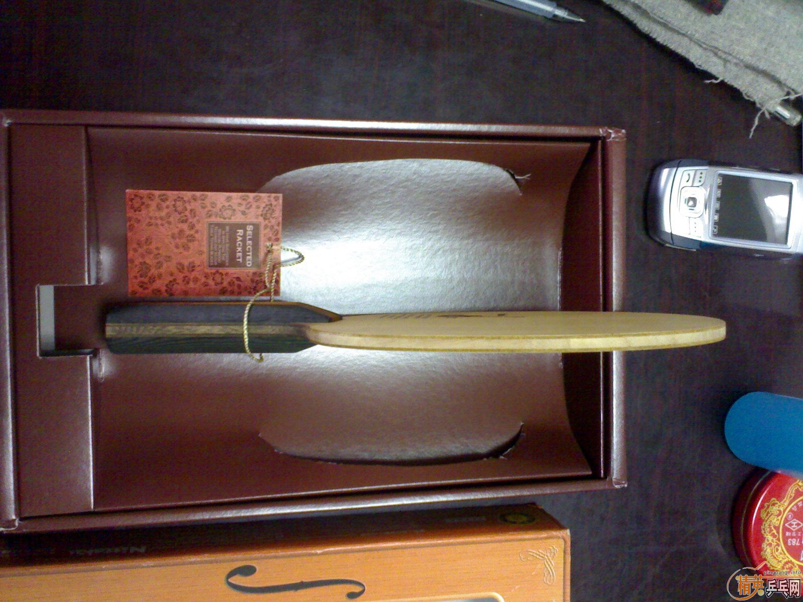 �ͼ۳���Ʒľ�����͹�Ծ