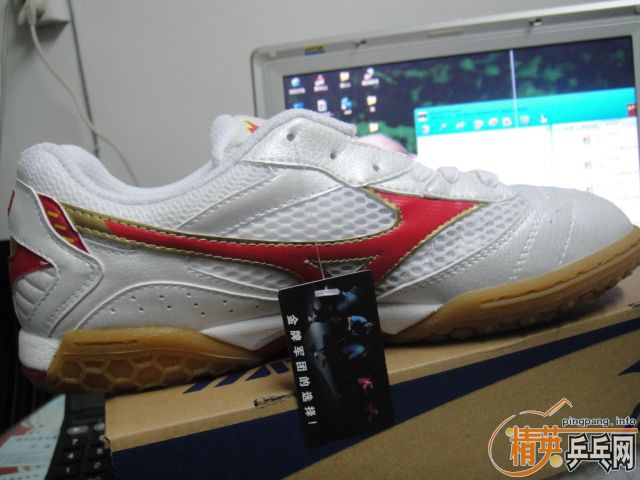 ��������Ũ����սѥ