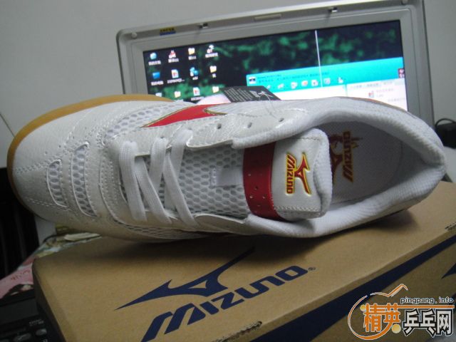 ��������Ũ����սѥ