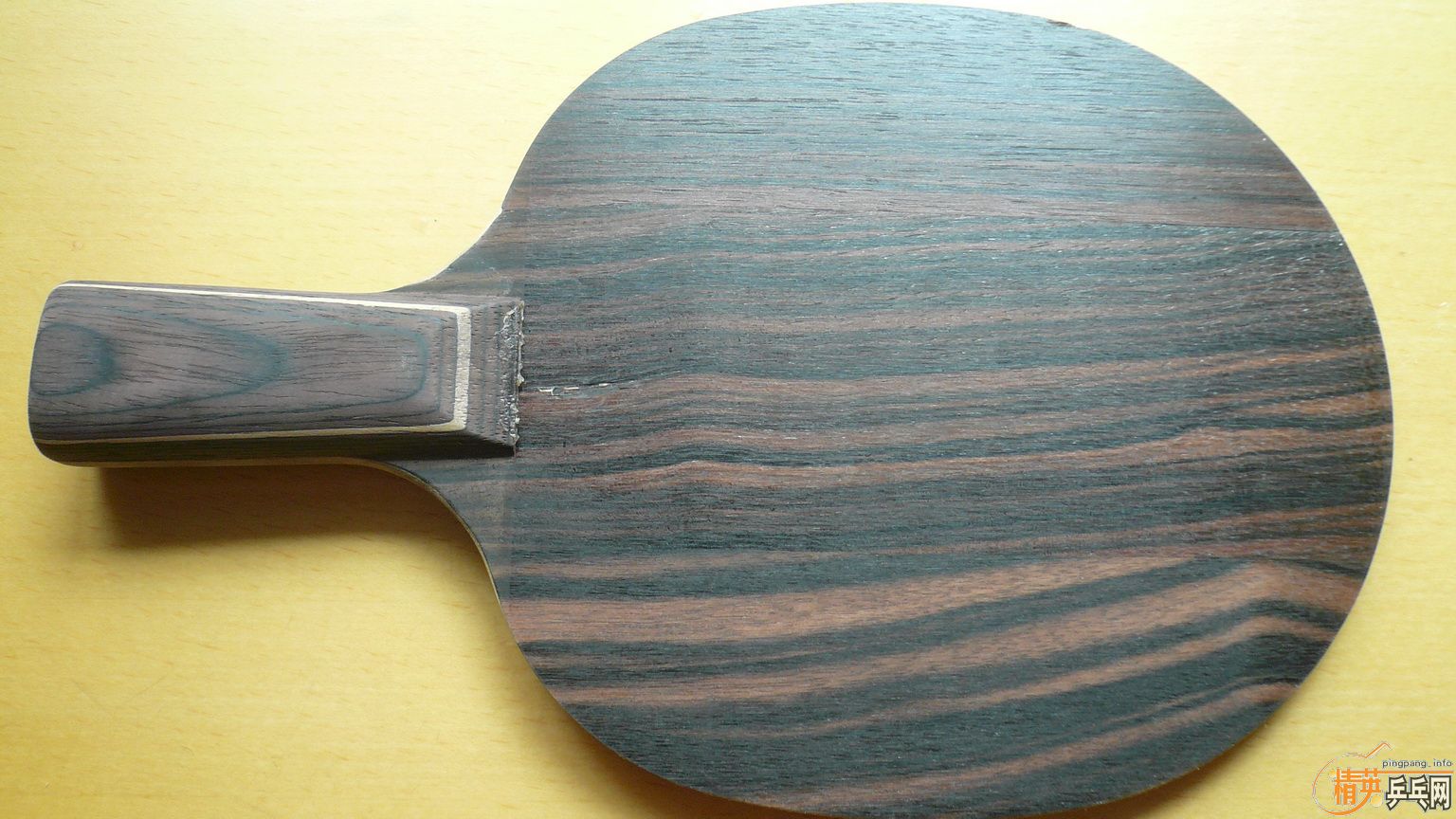 ��9��5���µĺ�̴7ֱ��